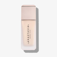 Impeccable Blurring Second-Skin Matte Foundation